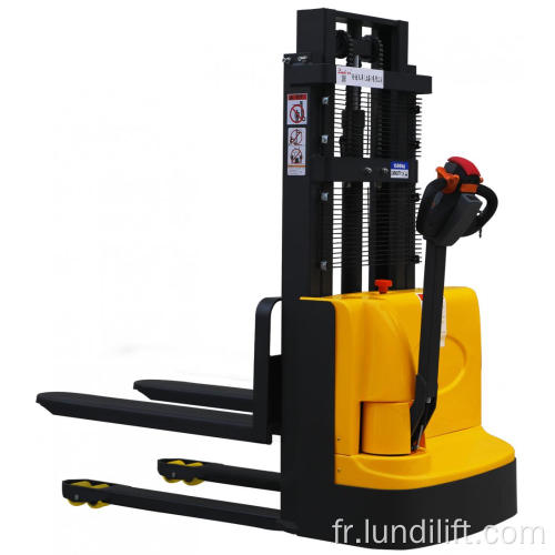 Lundi All Electric Pallet Stacker